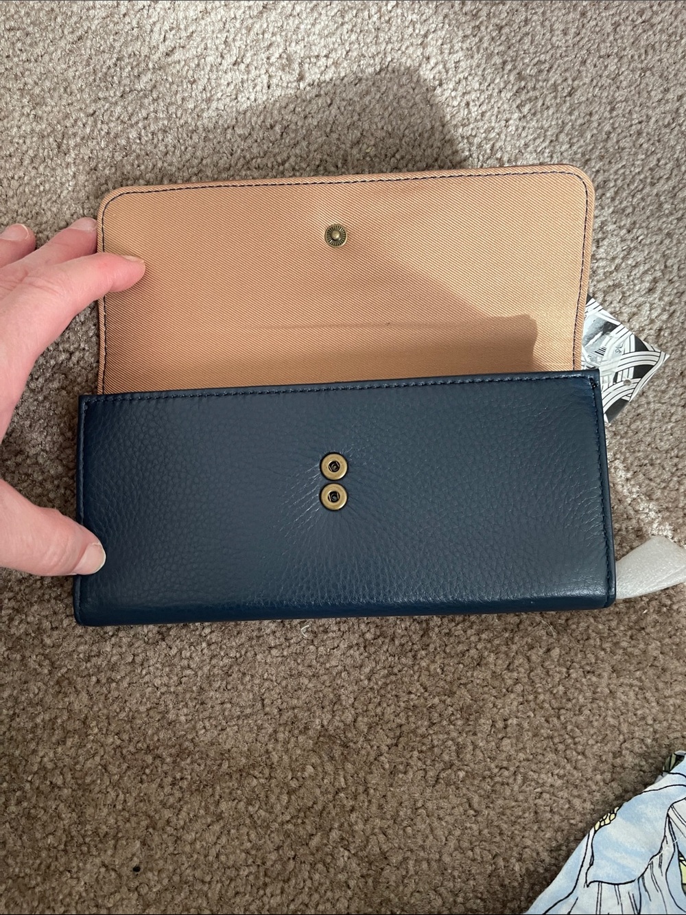 The Sak Navy and Brown Leather Iris Flap Wallet - Picture 9 of 13
